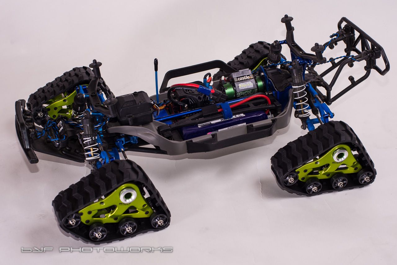 traxxas slash 4x4 tracks